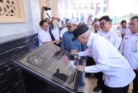 Gubernur Kalsel Haji Muhidin