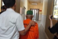 Kakek Cabuli bocah di kawasan Banjarmasin Utara ini digelar kasusnya oleh Unit PPA Polresta Banjarmasin, Rabu (10/12/2025).