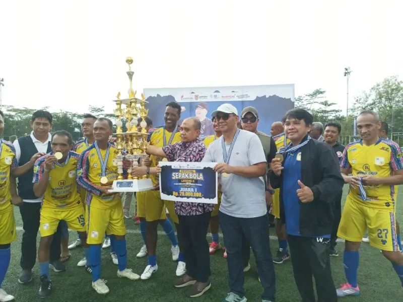 Barito Putera Legend Juara di Festival Sepakbola Legend II Piala Gubernur Kalsel
