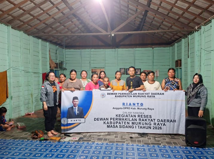 Anggota DPRD Murung Raya Rianto saat menggelar kegiatan reses di desa Olung Hanangan dan desa Olung Muro (foto :istimewa)