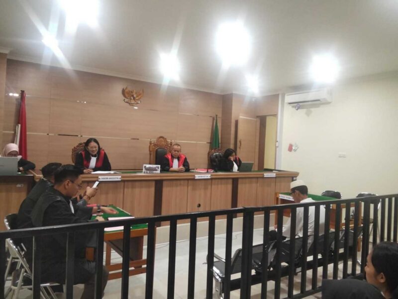 Isun saat mendengarkan putusan majelis hakim yang dibacakan Kamis (22/1/2026) Foto Istimewa 
