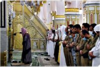Shalat Tarawih di Masjid Nabawi Madinah