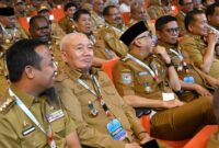 Gubernur dan Wagub Ikuti Arahan Presiden Prabowo Subianto di Rakornas (foto: adpim)