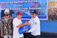 Ramadhan Berbagi 'DPW ILFA/ALFI Kalsel' untuk Pekerja Lepas dan Masyarakat Pelabuhan Trisakti Banjarmasin