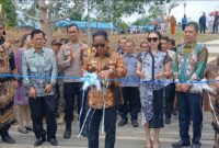 Bupati Heriyus Resmikan Tiga Sarana dan Prasarana di DKOP (foto: Maya)