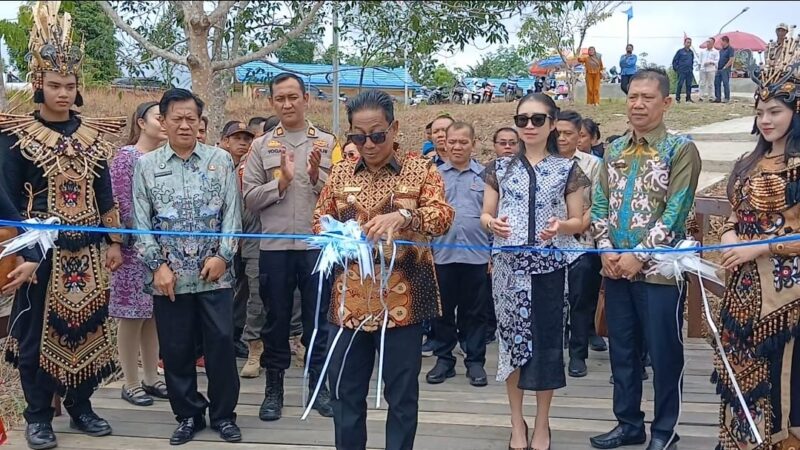 Bupati Heriyus Resmikan Tiga Sarana dan Prasarana di DKOP (foto: Maya)