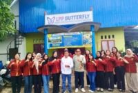 Ketua DPRD Murung Raya Rumiadi saat mengunjungi LPP Butterfly (foto: istimewa)