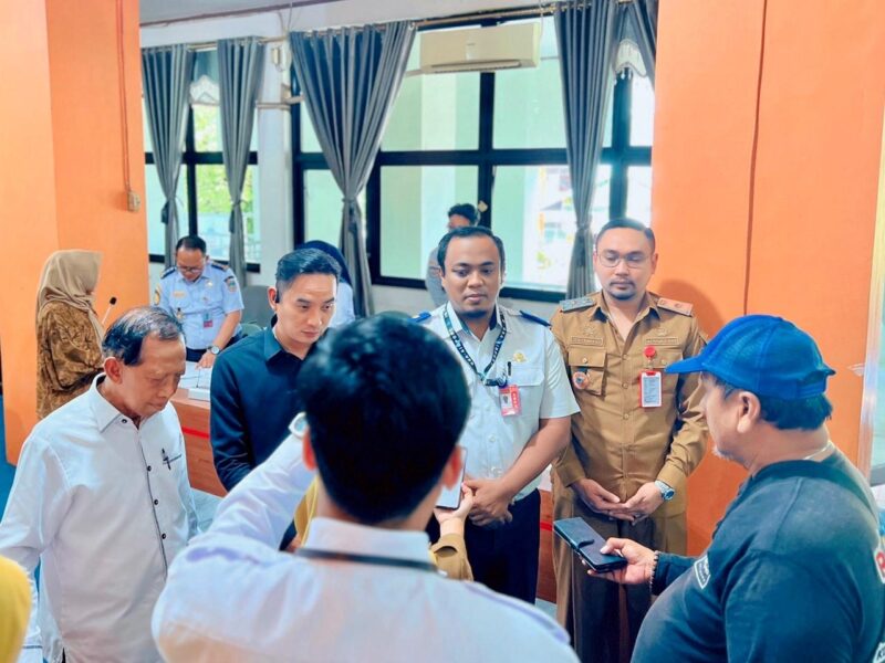Pastikan Transportasi Berjalan Lancar Jelang Lebaran, Komisi II DPRD Gelar Raker