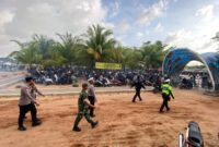 Jajaran Kepolisian dari Polres Tanah Laut mengamankan puluhan sepeda motor yang diduga terlibat balap liar di kawasan Pantai Takisung. (Humas Polres Tala)