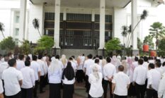 Sekdaprov Kalsel Pimpin Apel Pagi Pasca Libur Idul Fitri 1447 H