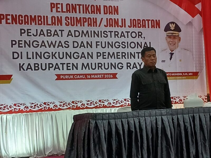 Ketua DPRD Murung Raya Rumiadi saat menghadiri pelantikan pejabat Administrator, Pengawas dan Fungsional di GPU Tira Tangka Balang (foto: Maya)