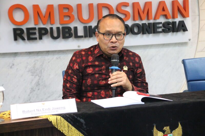 Anggota Ombudsman RI, Robert Na Endi Jaweng