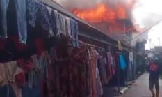 Kebakaran Hebat Dekat Depot Pertamina Banjarmasin, Delapan Bangunan Hangus