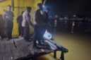 PENCARIAN KORBAN - Bocah yang tenggelam di Sungai Martapura, kawasan Kampung Sasirangan Permai Jalan Seberang Mesjid, Kecamatan Banjarmasin Tengah, masih dalam pencarian oleh relawan dan Sat Polairud, Sabtu (18/4/2026) malam. (foto:istimewa)