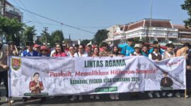Kemeriahan Karnaval Paskah di Kota Semarang yang diikuti ribuan peserta dari berbagai elemen masyarakat, menampilkan kostum kreatif dan pertunjukan budaya di sepanjang rute kirab (Foto Mercy)