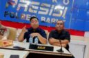 KONFERENSI PERS - Kapolres Barito Utara, AKBP Singgih Febiyanto, didampingi Kasat Reskrim AKP Ricky Hermawan dan Kasubsipenhumas Iptu Novendra WP saat konferensi pers di Mapolres Barito Utara, Selasa (21/4/2026) siang terkait kasus pembunuhan di Desa Benangin I Kecamatan Teweh Timur. (foto: Istimewa/Polres Barito Utara)
