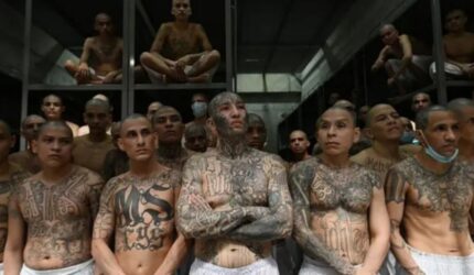 Perang Lawan Geng Berlanjut, El Salvador Seret Ratusan Pimpinan MS-13 ke Meja Hijau