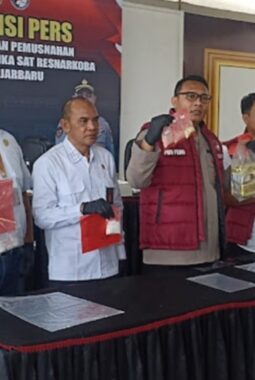 Polres Banjarbaru Bongkar Jaringan Narkoba Antar Pulau, Kurir 1,7 Kg Sabu Dibekuk di Pelabuhan Trisakti Banjarmasin