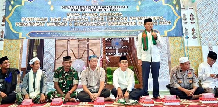 Ketua DPRD Mura Rumiadi, S.E., S.H., M.H., saat menyampaikan sambutannya (foto: istimewa)