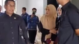 Ketua Tim PANJA DPRD Mura Rejekinoor saat kunker di RSUD Purca (foto: istimewa)