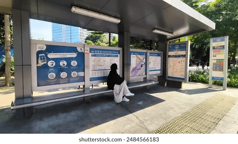 Halte di Jakarta Makin Menarik bagi Pengguna Angkutan Umum