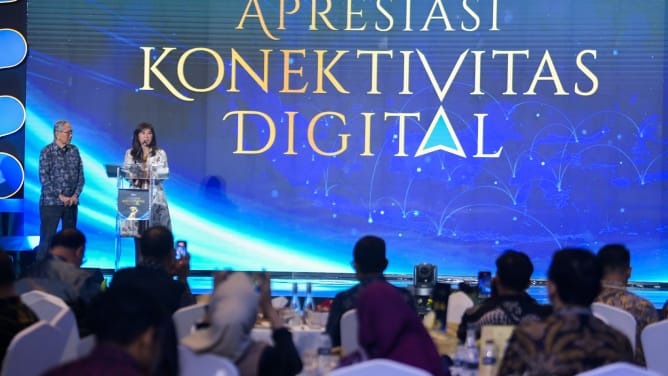 Menteri Komunikasi dan Digital Meutya Hafid mengatakan keberhasilan pembangunan jaringan tidak hanya diukur dari tersedianya akses, tetapi dari sejauh mana internet digunakan untuk meningkatkan kualitas layanan pendidikan dan kesehatan