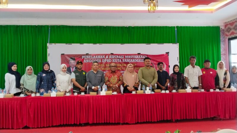 elaran hari ke-4 sekaligus penutup rangkaian reses Dewan Perwakilan Rakyat Daerah (DPRD) Kota Banjarmasin dari Daerah Pemilihan (Dapil) Banjarmasin Barat Saut Nathan Samosir di Kedai 99 Trisakti