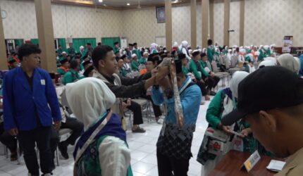 Calon Jamaah Haji Asal Kotabaru Kloter 13 Masuk Asrama Haji Banjarbaru
