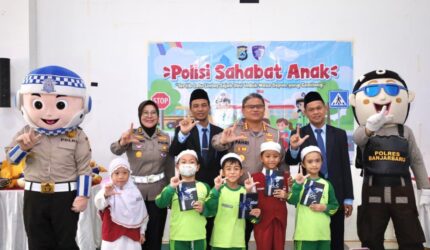 Police Goes To School, Ditlantas Polda Kalsel Tanamkan Budaya Tertib Lalu Lintas Sejak Dini