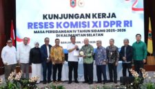 Gubernur Kalsel Haji Muhidin Menerima Komisi XI DPR RI yang Dipimpin Fauzi Amro dari Partai NasDem (foto:adpim)
