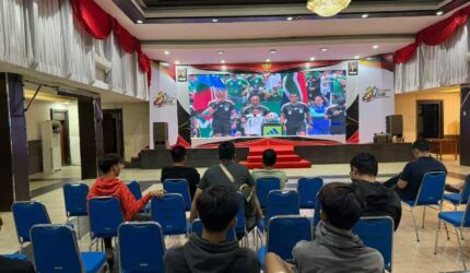 Polri dan Warga Satu Layar, Polresta Banjarmasin Gelar Nobar Piala Dunia 2026