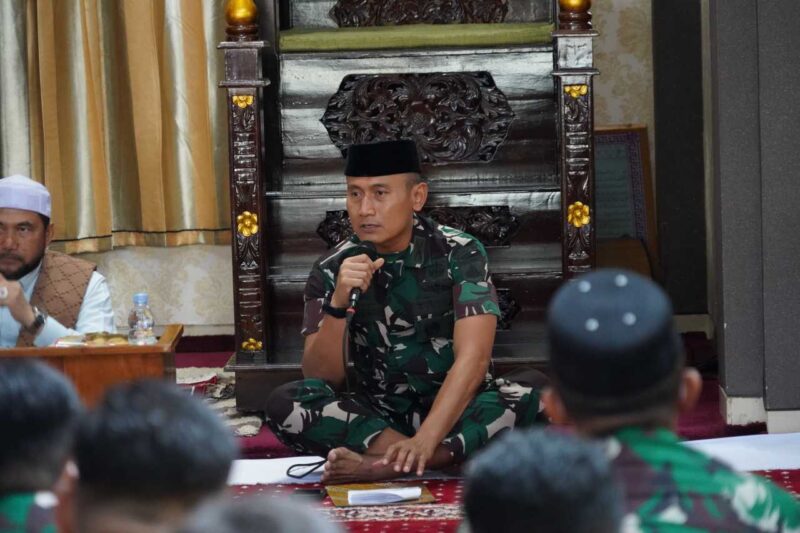 Peringatan Tahun Baru Islam 1448 Hijriah di Masjid Miftahul Jannah Korem 101/Antasari, Banjarmasin, Rabu (17/6/2026). (Foto: Penrem 101/Ant)
