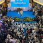 Ribuan pengunjung memadati Atrium Duta Mall Banjarmasin saat malam penutupan Festival Police Expo 2026 yang digelar Polda Kalimantan Selatan, Minggu (28/6/2026). Berbagai rangkaian kegiatan mulai dari kompetisi e-sport, fashion show, hingga pameran pelayanan publik sukses menarik antusiasme masyarakat dalam rangka memeriahkan Hari Bhayangkara ke-80. (Foto: Istimewa/ Iman Satria)

