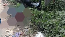 KORBAN TEWAS - Lokasi ditemukan korban (arsir) tewas serta sebuah sepeda motor yang tak jauh dari TKP ( foto istimewa) Senin (1/6/2026).