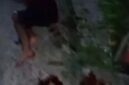 LUKA PARAH – Seorang pria ditemukan bersimbah darah dengan luka tusuk di kawasan Pasar Jahri Saleh, Kelurahan Sungai Jingah, Kecamatan Banjarmasin Utara, Minggu (7/6/2026) pagi. Korban sempat dikira meninggal dunia sebelum diketahui masih hidup. (foto: Istimewa)
