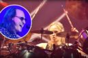 Personel Rush, Geddy Lee (lingkaran ) , tampil dalam konser pembuka tur reuni 