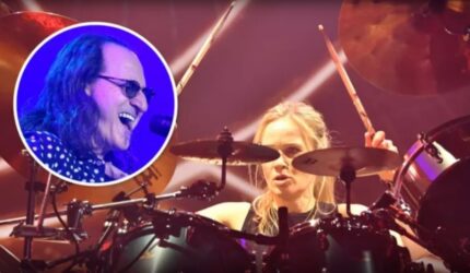 Anika Nilles Curi Perhatian di Konser Reuni Rush, Sukses Isi Posisi Legendaris Neil Peart