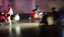 KOCAR KACIR : Para pelansir BBM kocar kalcir saat Tim Macan Kalsel menggerebek sebuah SPBU di Kota Banjarmasin, Minggu (14/6/2026) malam. (foto: istimewa)