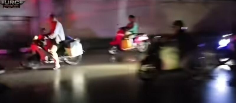 KOCAR KACIR : Para pelansir BBM kocar kalcir saat Tim Macan Kalsel  menggerebek sebuah SPBU di Kota Banjarmasin, Minggu (14/6/2026) malam. (foto: istimewa)
