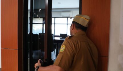 Pastikan Kedisiplinan Pegawai, Sekda Sidak ke Sejumlah SKPD