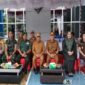Wakil Ketua DPRD Mura Dina Maulidah (kanan tiga) saat menghadiri upacara siaga Sensus Ekonomi di halaman Kantor BPS Puruk Cahu (foto: istimewa)