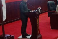 Anggota DPRD Mura Mahyono saat menyampaikan pandangan Fraksi PKB terhadap Raperda tentang Perda nomor 9 tahun 2016 tentang pembentukan dan susunan perangkat daerah(foto: Maya)