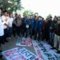 Berdialog Dengan Aliansi Badan Esekutif Mahasiswa (BEM) se-Kalsel, Gubernur Haji Muhidin Temui Para Pendemo (foto:adpim)