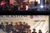 Duet Miftah Koso -Connie Dio membawakan tembang Cinta Kita yang dipopulerkan Amy Search - Inka Christie (Foto Istimewa)