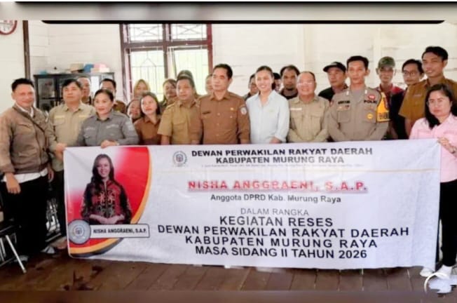 Anggota DPRD Murung Raya Nisha Anggraeni melaksanakan reses di Kelurahan Tumbang Kunyi dan dewa Batu Makap (foto: istimewa)