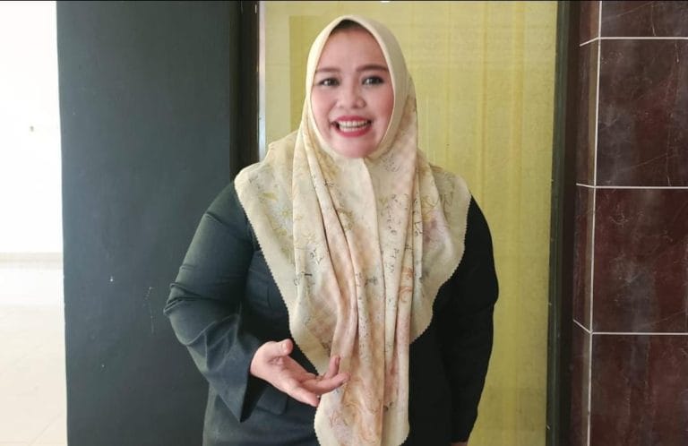 Wakil Ketua I DPRD Kabupaten Murung Raya Dina Maulidah. (foto: istimewa)
