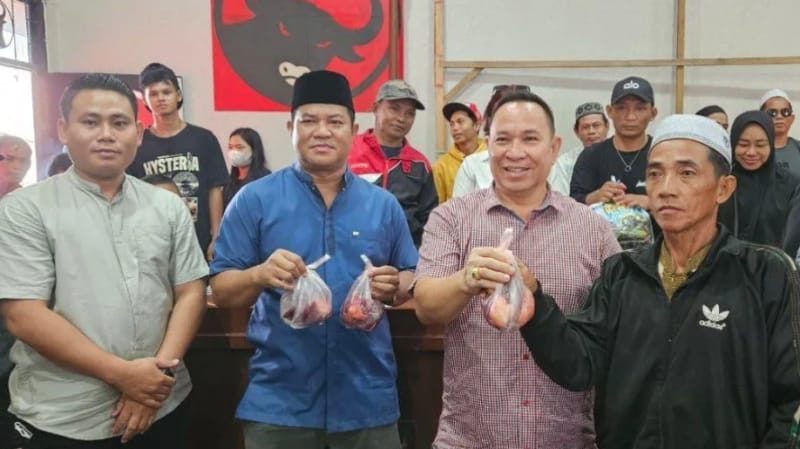 Ketua Komisi II DPRD Murung Raya Bebie ( kiri dua),(foto: istimewa)
