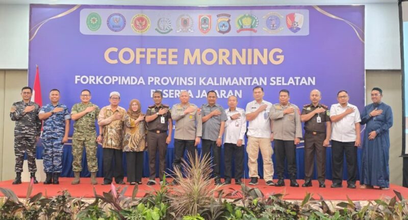 Sekdaprov Kalsel HM Syarifuddin: Memperkuat Sinergi Lintas Sektor dan Menjaga Stabilitas Daerah Melalui Coffe Morning (foto:adpim)