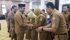 Wabup Syairi Lantik Pejabat Administrator dan Pengawas Lingkup Pemkab Kotabaru