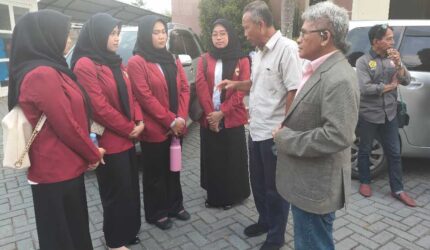 Mantan Wakajati Kalsel Ahmat Yani Beri Wejangan Mahasiswa Magang, Bujino Buka Ruang Belajar Gratis
